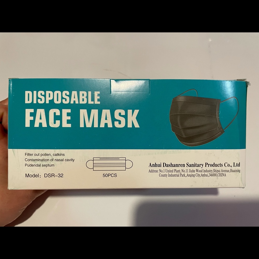 Black face masks!!✨
